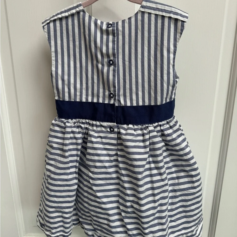 NWOT Carter’s 3T Blue & White Striped Bow Front Short Sleeve Dress